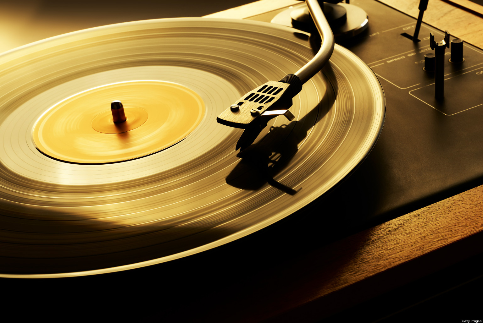 5-albums-that-sound-better-on-vinyl-b-sides-on-air-online
